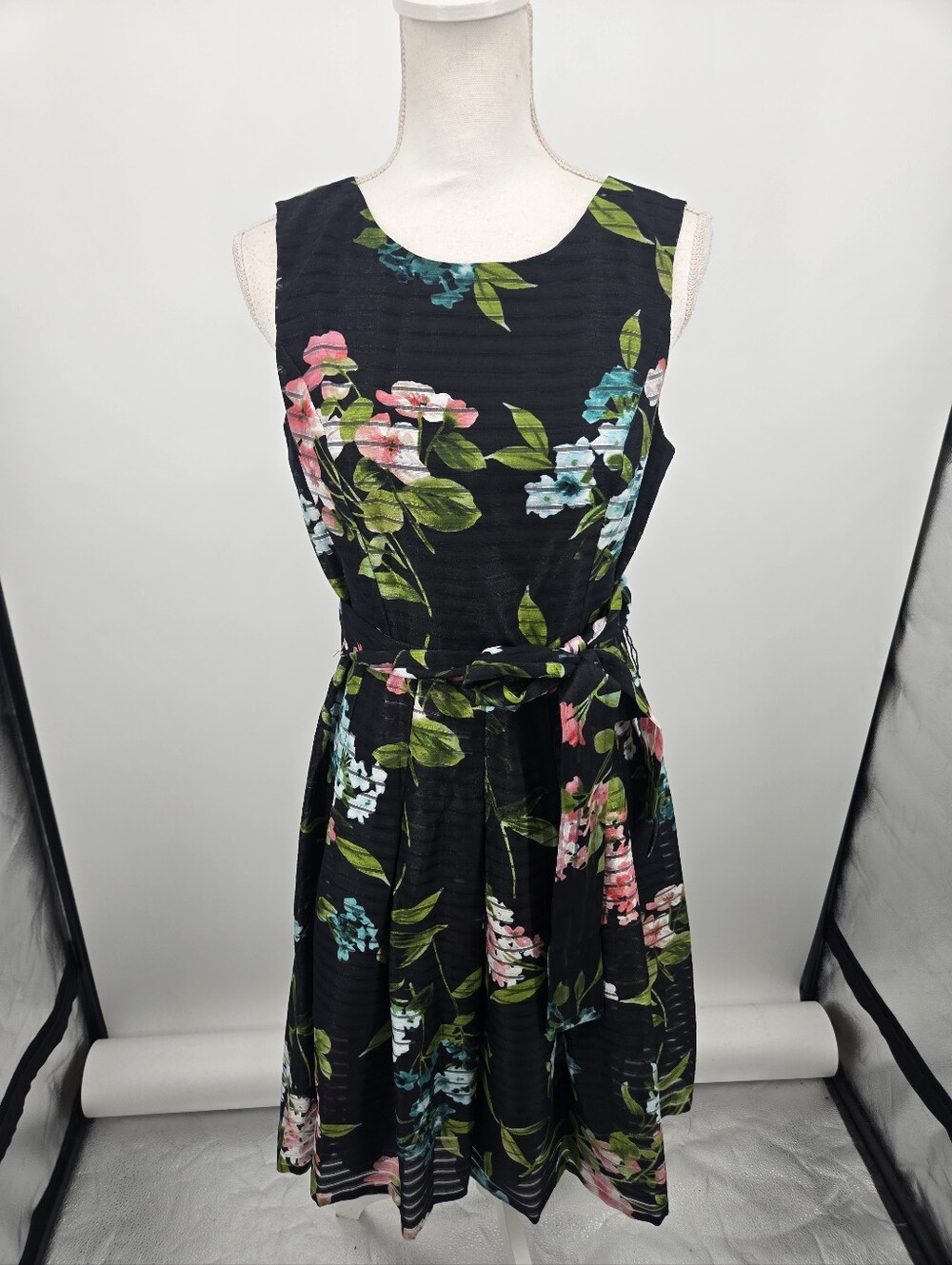 Tommy Hilfiger Blue Pink On Black Floral Dress Size 6 (8054)